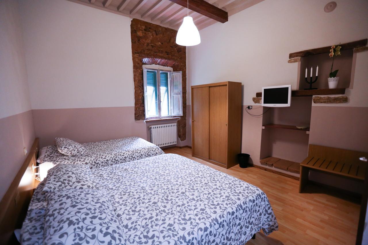 Livorno Hotel